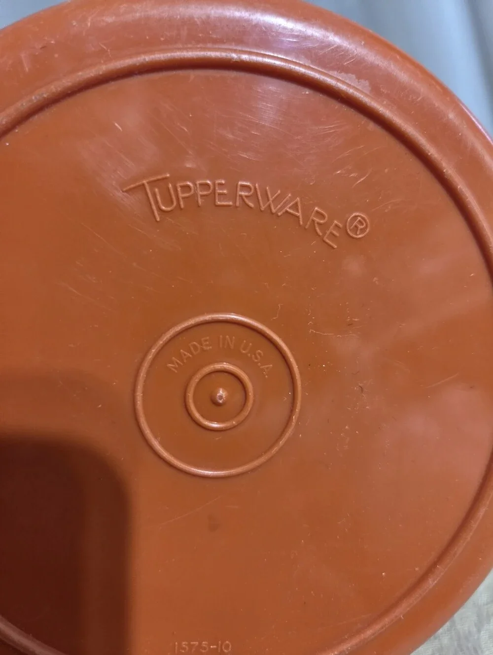 Tupperware - Vintage Harvest Orange 1.5Qt. Pitcher